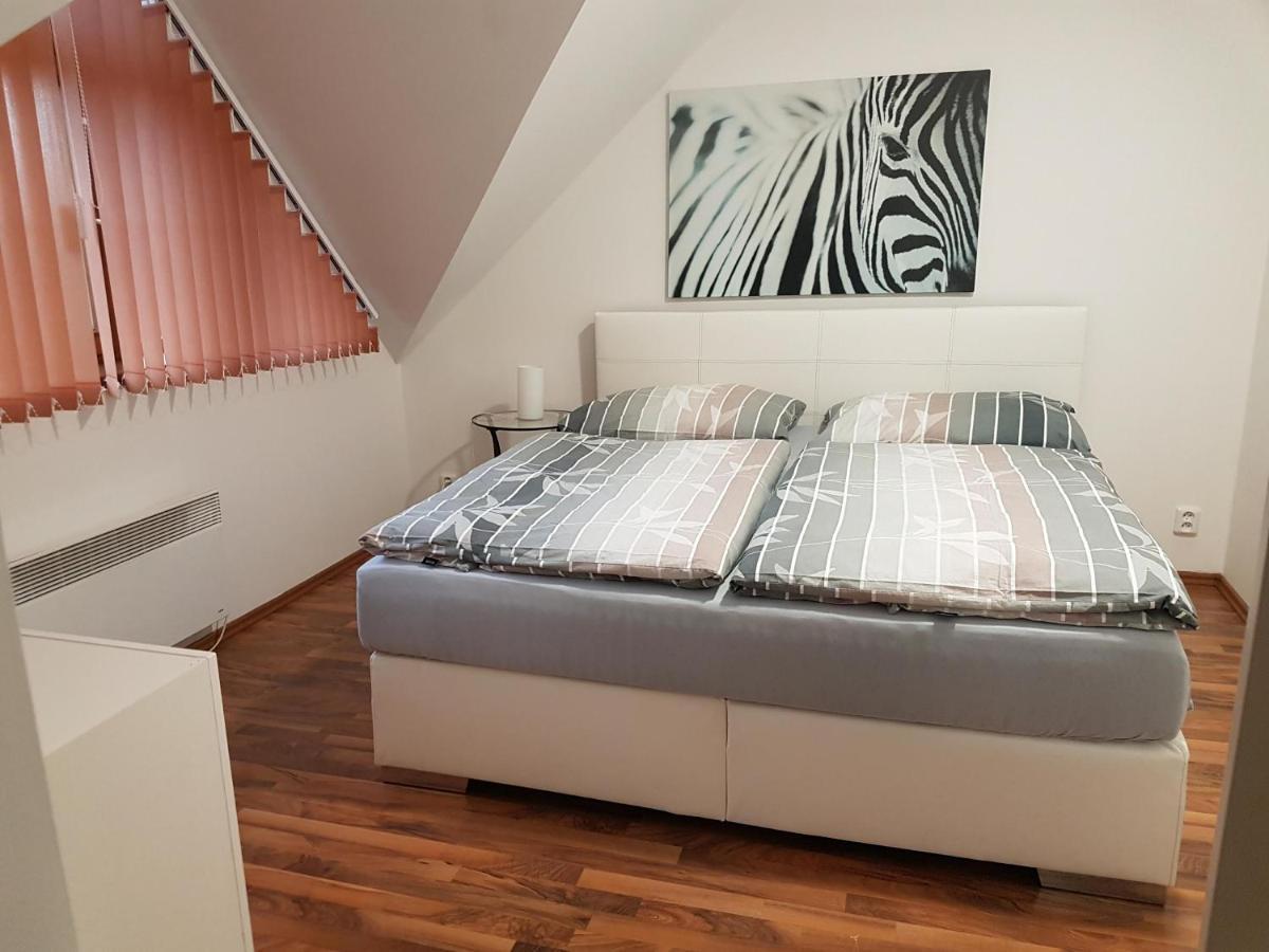 Apartman V Aleji Slavkov u Brna Dış mekan fotoğraf