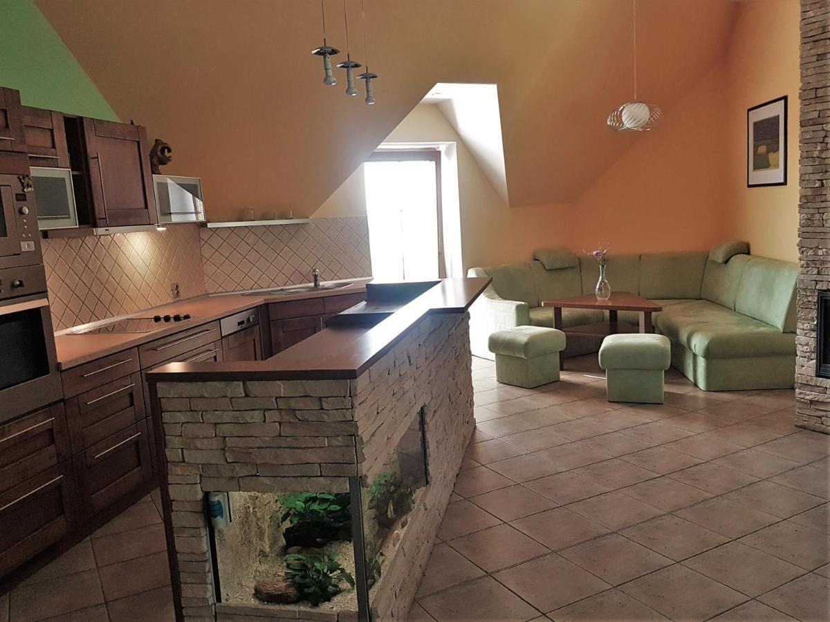 Apartman V Aleji Slavkov u Brna Dış mekan fotoğraf